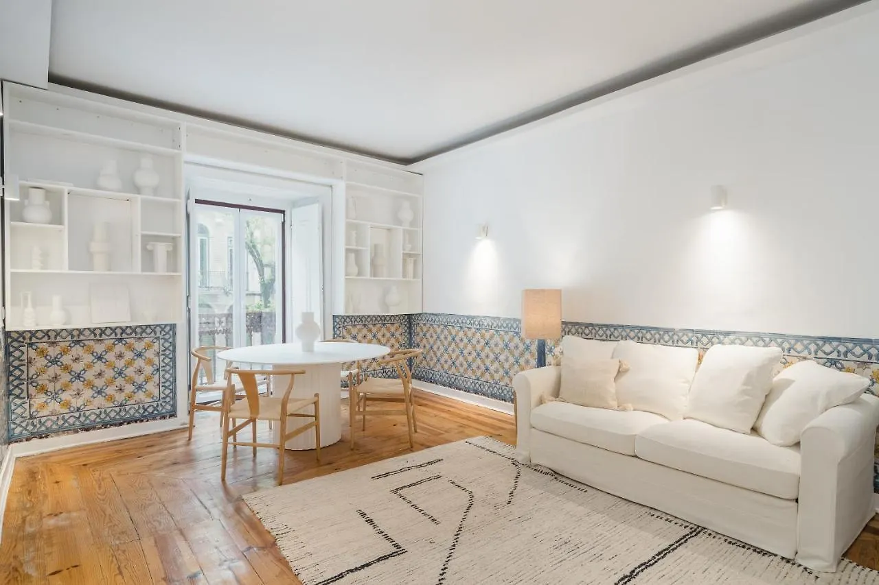 Casa Boma Lisboa - Typical & Charming Apartment - Campo III 0*,  Portekiz
